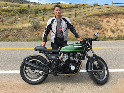 Kawasaki Cafe Racer in custom House of Kolor